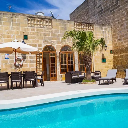 別荘 Dar Ta' Tumas *