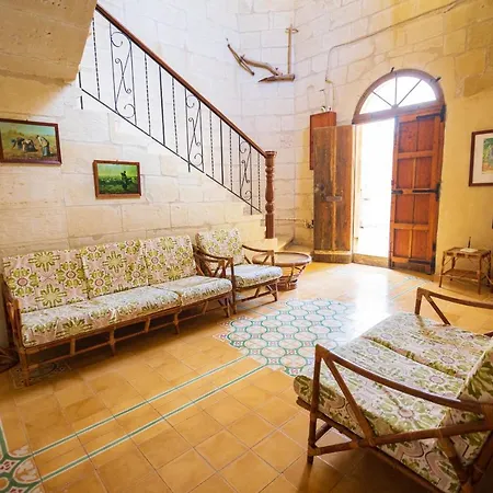 別荘 Dar Ta' Tumas