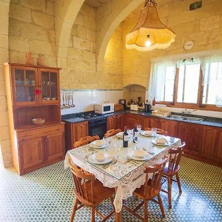 別荘 Dar Ta' Tumas *